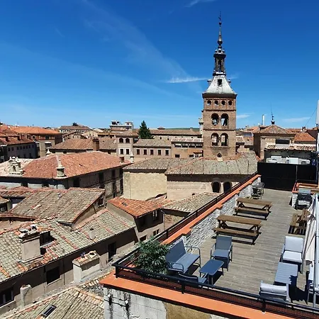 Апартаменты Real By Recordis Сеговия